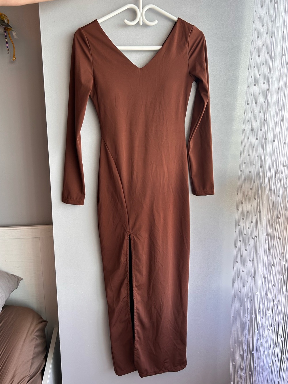 PERFECT FALL Women's Long Sleeve V-Neck Brown Midi Dress - Has a padded bra